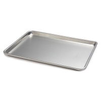 Rectangular baking tray